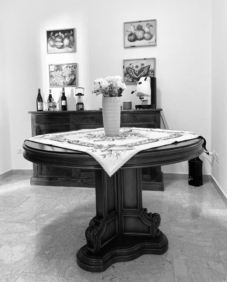 Calici Di Marsala - Via Roma 73 Apartment Bagian luar foto