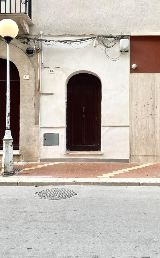 Calici Di Marsala - Via Roma 73 Apartment Bagian luar foto